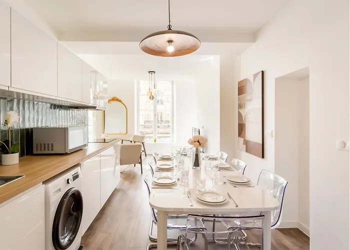 Appartement Merveil - Family - Marais - Fbg St Antoine Paris